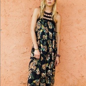 NWT O’Neill Moore Printed Maxi Dress M